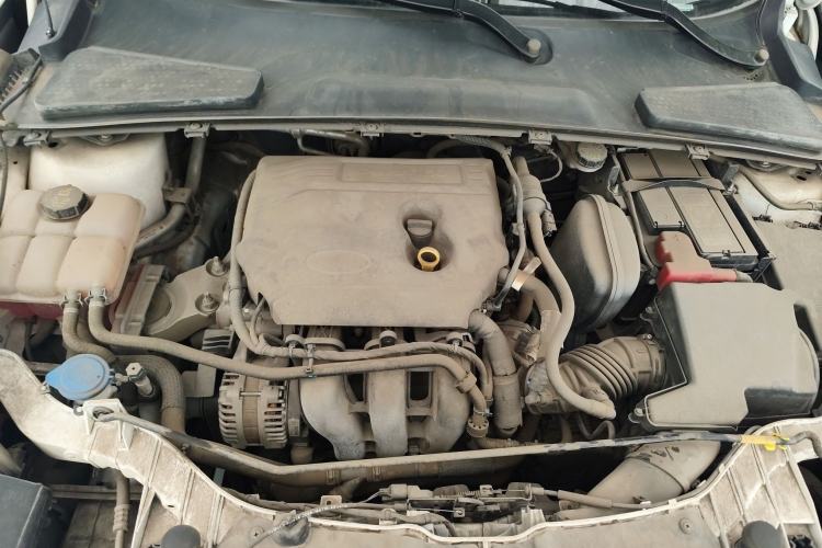 Used Ford Escort 2019 Revised Version 1.5L Automatic Enjoyment Type China VI Standard Engine Bay