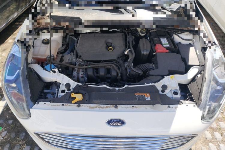 Used Ford Escort 2019 Revised Version 1.5L Automatic Enjoyment Type China VI Standard Engine Bay