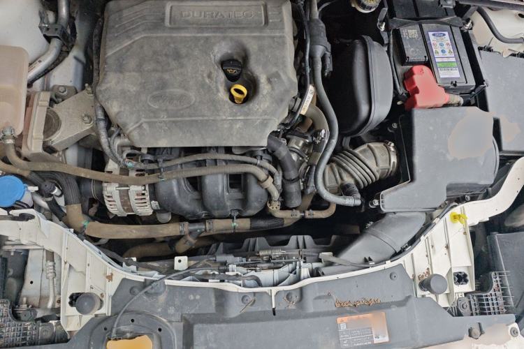 Used Ford Escort 2019 Revised Version 1.5L Automatic Enjoyment Type China VI Standard Engine Bay