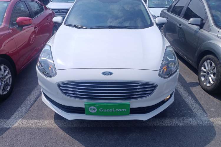 Used Ford Escort 2019 Revised Version 1.5L Automatic Enjoyment Type China VI Standard Exterior 1