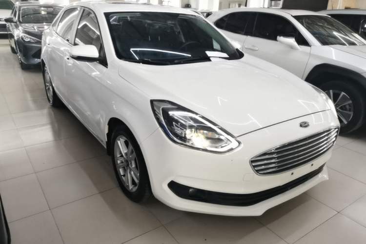 Used Ford Escort 2019 Revised Version 1.5L Automatic Enjoyment Type China VI Standard Exterior 1