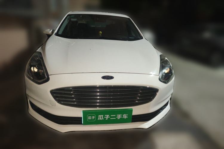 Used Ford Escort 2019 Revised Version 1.5L Automatic Enjoyment Type China VI Standard Exterior 1