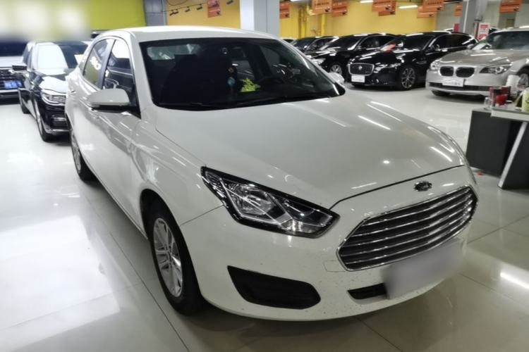 Used Ford Escort 2019 Revised 1.5L Automatic ZhiXiang Version (Tire Pressure Monitoring) China VI Standard Exterior 1
