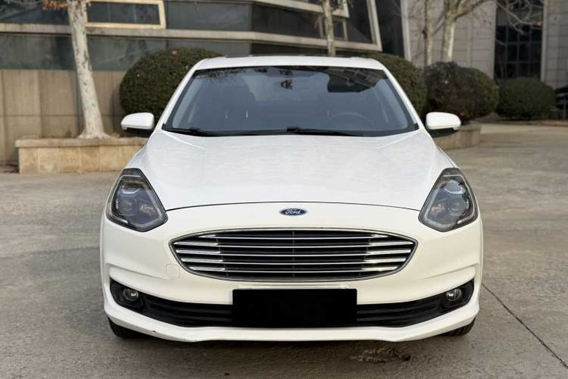 Used Ford Escort 2019 Revised Version 1.5L Automatic Enjoyment Type China VI Standard Exterior 1