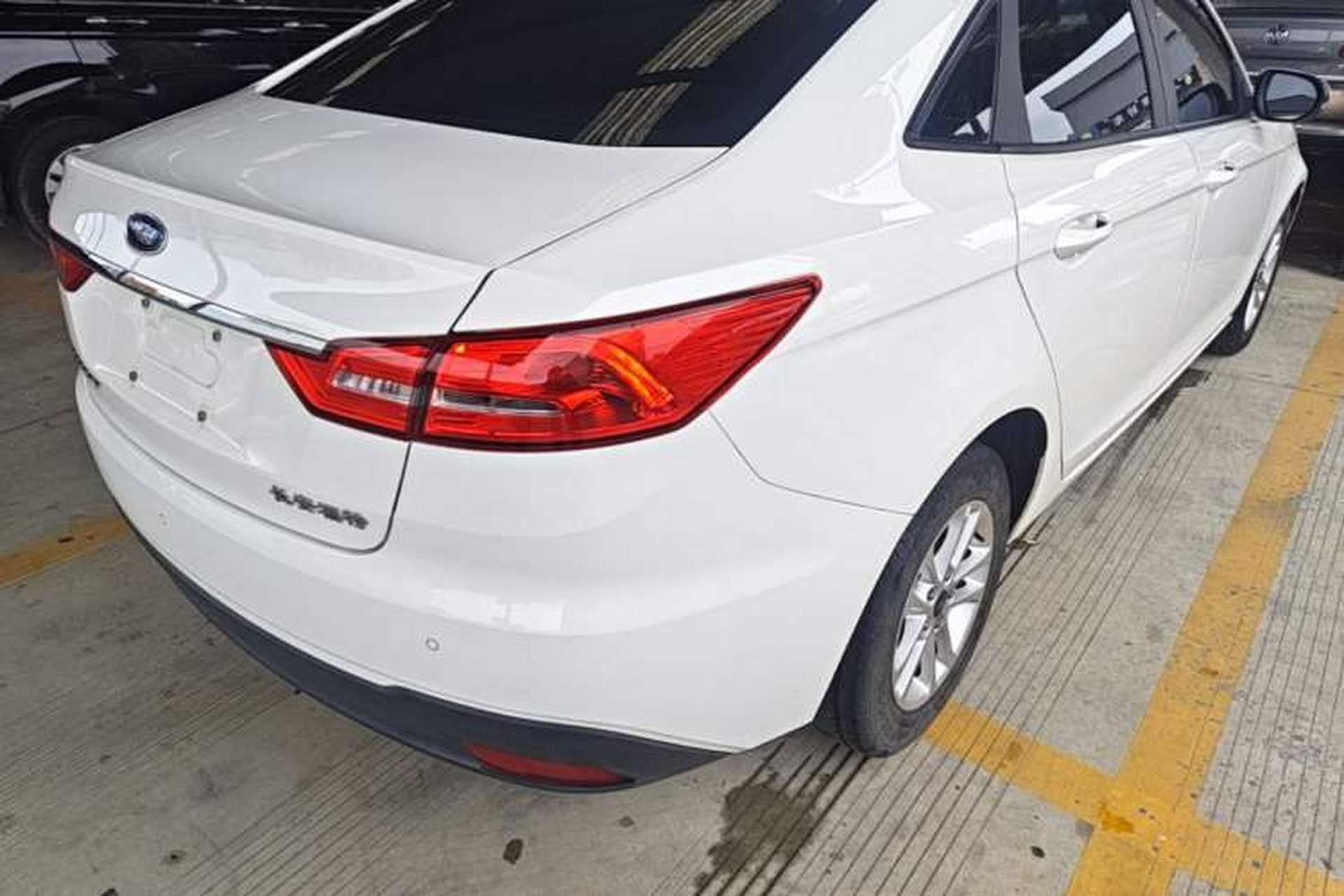 Used Ford Escort 2019 Revised 1.5L Automatic ZhiXiang Version (Tire Pressure Monitoring) China VI Standard Exterior 1