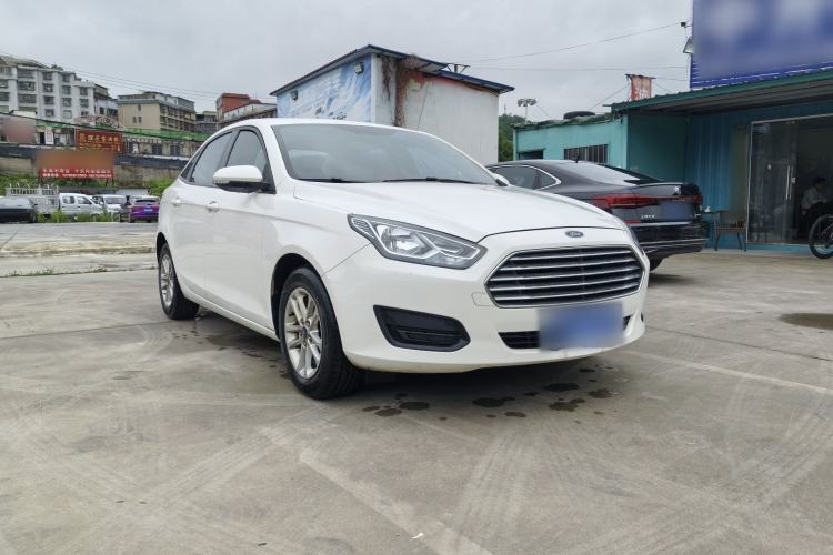 Used Ford Escort 2019 Revised 1.5L Automatic ZhiXiang Version (Tire Pressure Monitoring) China VI Standard Exterior 1