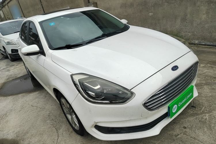 Used Ford Escort 2019 Revised Version 1.5L Automatic Enjoyment Type China VI Standard Exterior 1