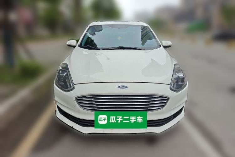 Used Ford Escort 2019 Revised Version 1.5L Automatic Enjoyment Type China VI Standard Exterior 1