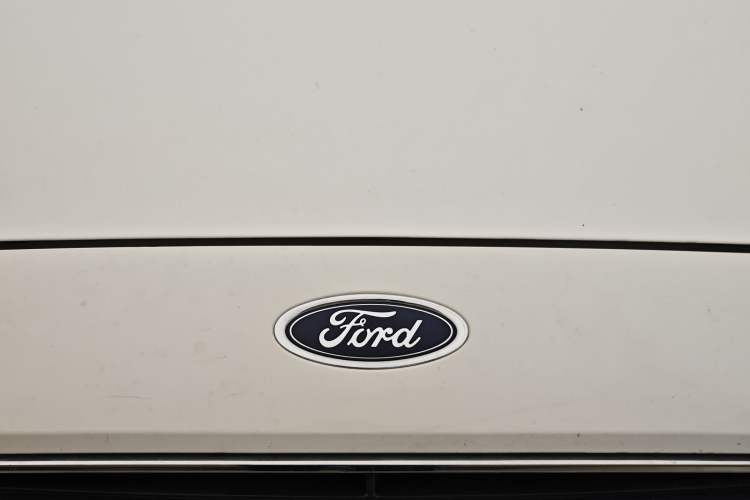 Used Ford Escort 2019 Revised Version 1.5L Automatic Enjoyment Type China VI Standard Exterior 10