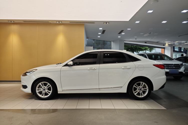 Used Ford Escort 2019 Revised Version 1.5L Automatic Enjoyment Type China VI Standard Exterior 10