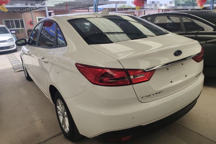 Used Ford Escort 2019 Revised 1.5L Automatic ZhiXiang Version (Tire Pressure Monitoring) China VI Standard Exterior 2