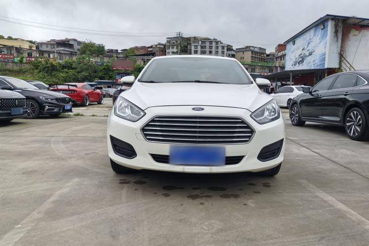 Used Ford Escort 2019 Revised 1.5L Automatic ZhiXiang Version (Tire Pressure Monitoring) China VI Standard Exterior 2