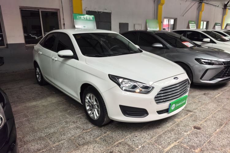 Used Ford Escort 2019 Revised 1.5L Automatic ZhiXiang Version (Tire Pressure Monitoring) China VI Standard Exterior 2