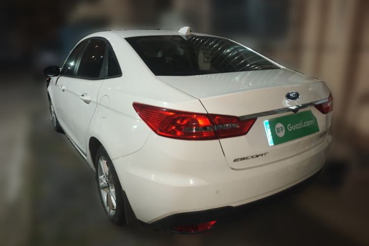 Used Ford Escort 2019 Revised Version 1.5L Automatic Enjoyment Type China VI Standard Exterior 3