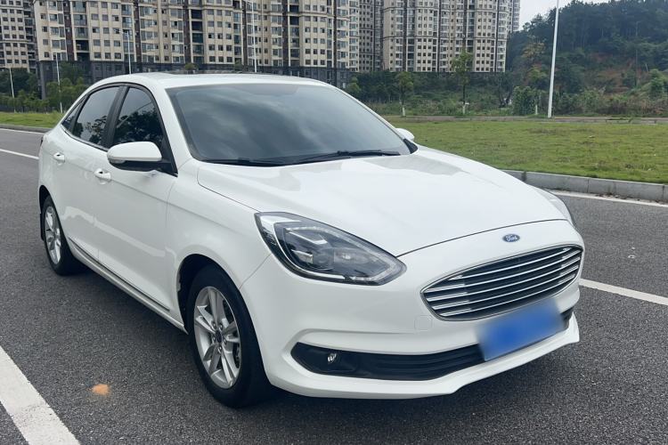 Used Ford Escort 2019 Revised Version 1.5L Automatic Enjoyment Type China VI Standard Exterior 3