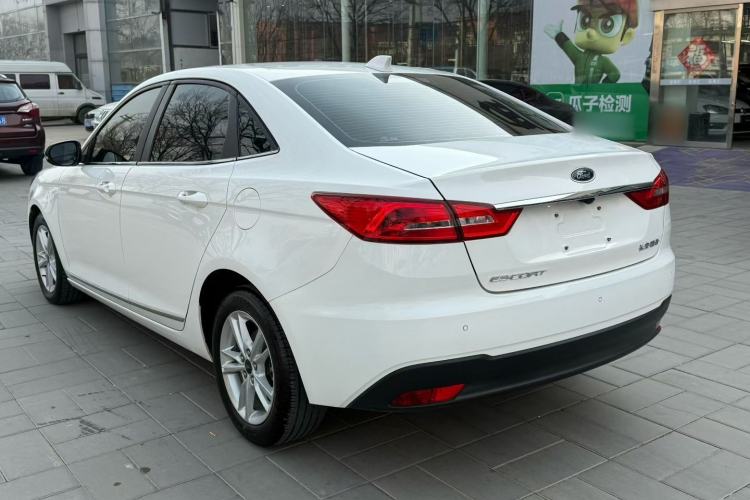 Used Ford Escort 2019 Revised Version 1.5L Automatic Enjoyment Type China VI Standard Exterior 3
