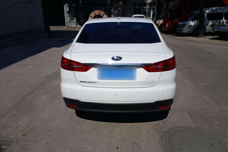 Used Ford Escort 2019 Revised Version 1.5L Automatic Enjoyment Type China VI Standard Exterior 4