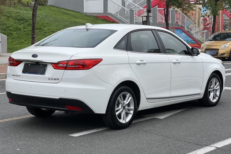 Used Ford Escort 2019 Revised Version 1.5L Automatic Enjoyment Type China VI Standard Exterior 4