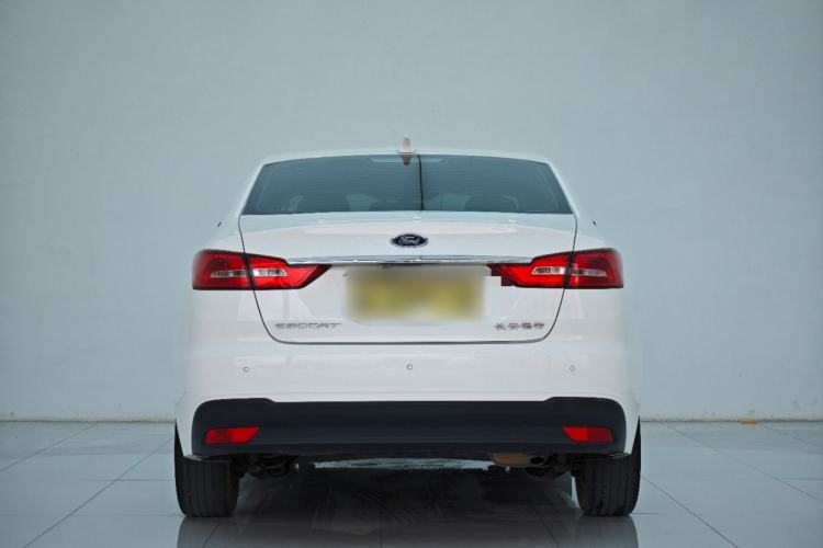 Used Ford Escort 2019 Revised 1.5L Automatic ZhiXiang Version (Tire Pressure Monitoring) China VI Standard Exterior 4