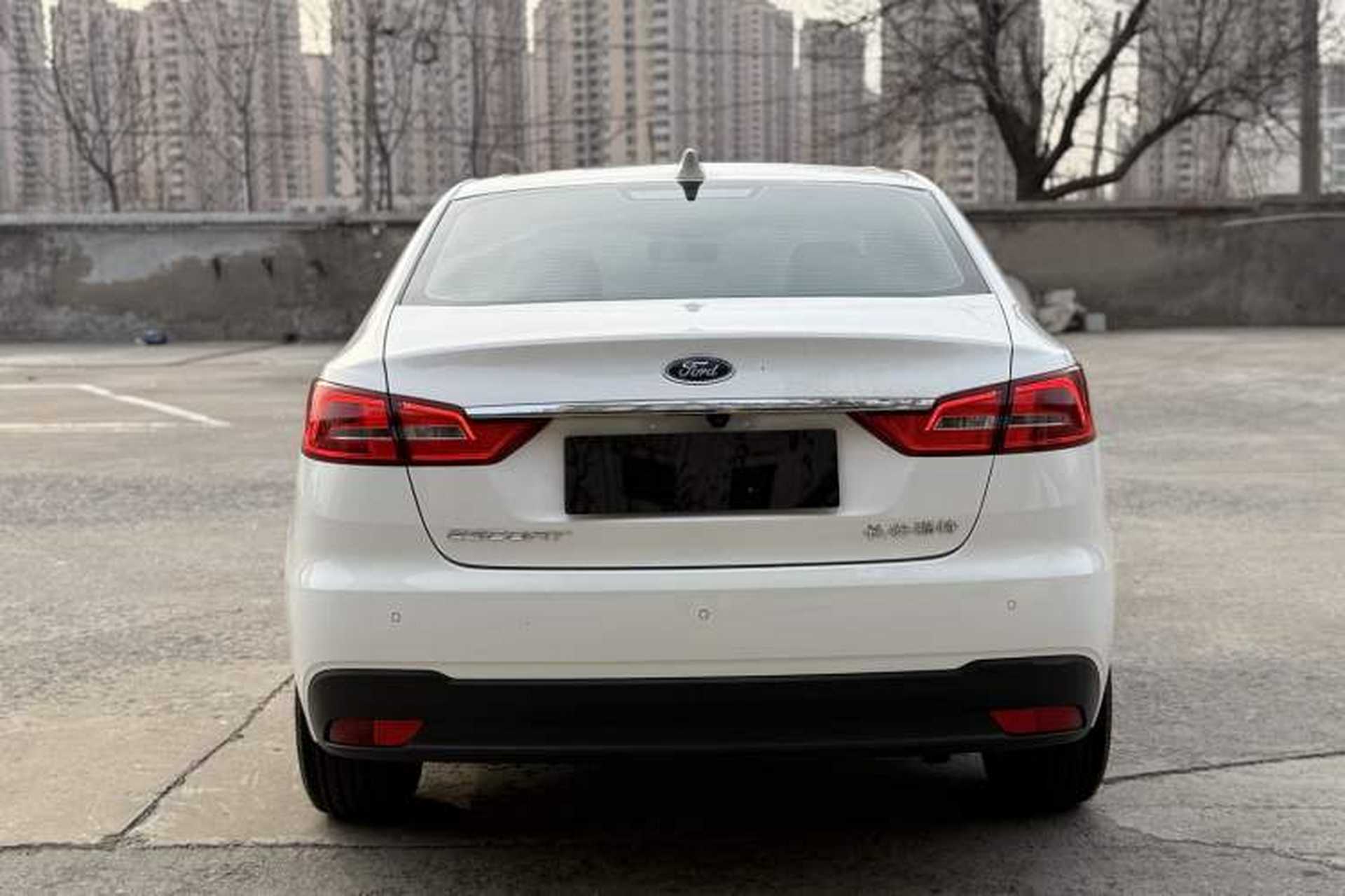 Used Ford Escort 2019 Revised Version 1.5L Automatic Enjoyment Type China VI Standard Exterior 4