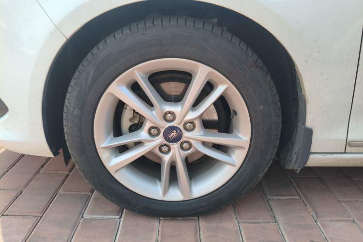 Used Ford Escort 2019 1.5L Automatic Enjoyment Model Exterior 4