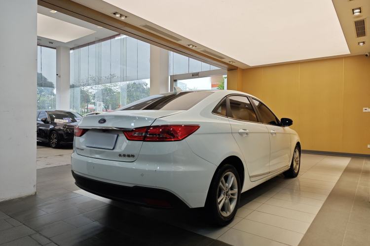 Used Ford Escort 2019 Revised Version 1.5L Automatic Enjoyment Type China VI Standard Exterior 4