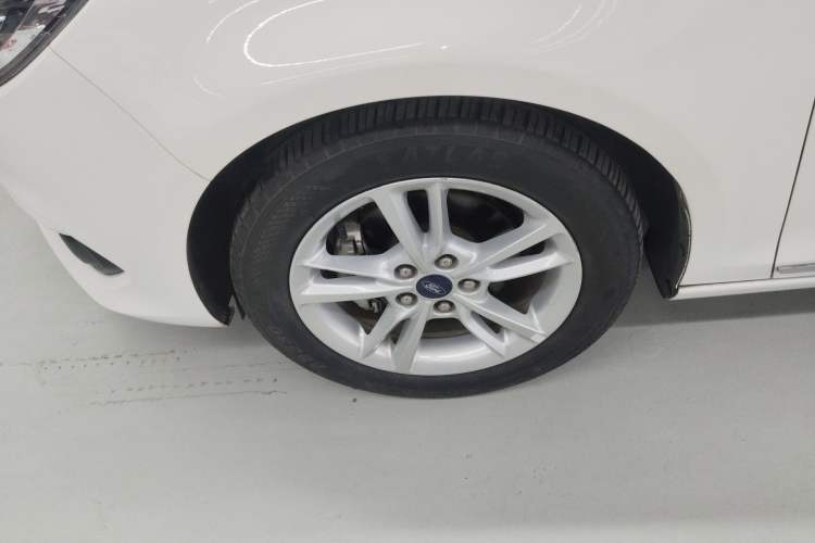 Used Ford Escort 2019 Revised Version 1.5L Automatic Enjoyment Type China VI Standard Exterior 4