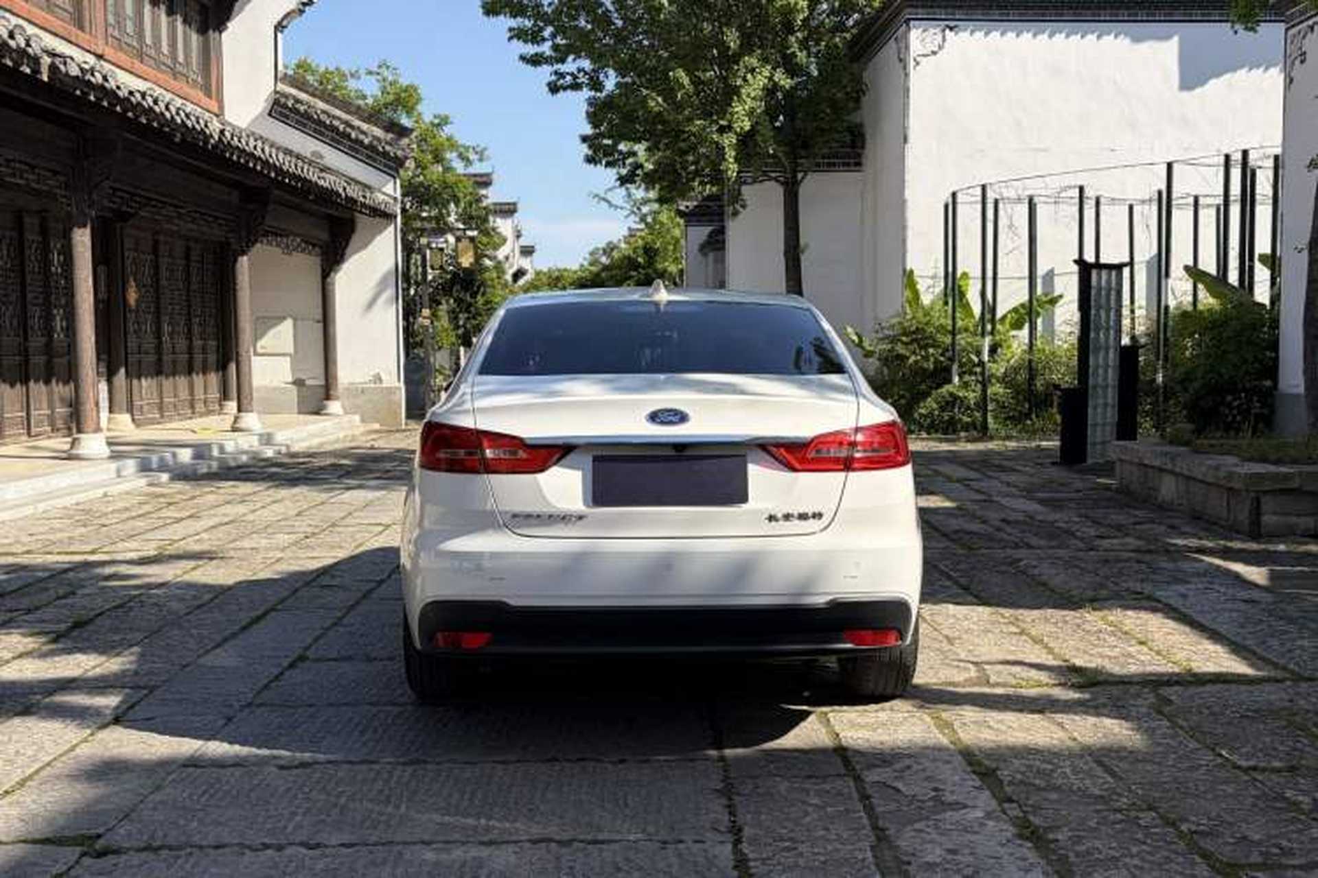Used Ford Escort 2019 Revised Version 1.5L Automatic Enjoyment Type China VI Standard Exterior 5