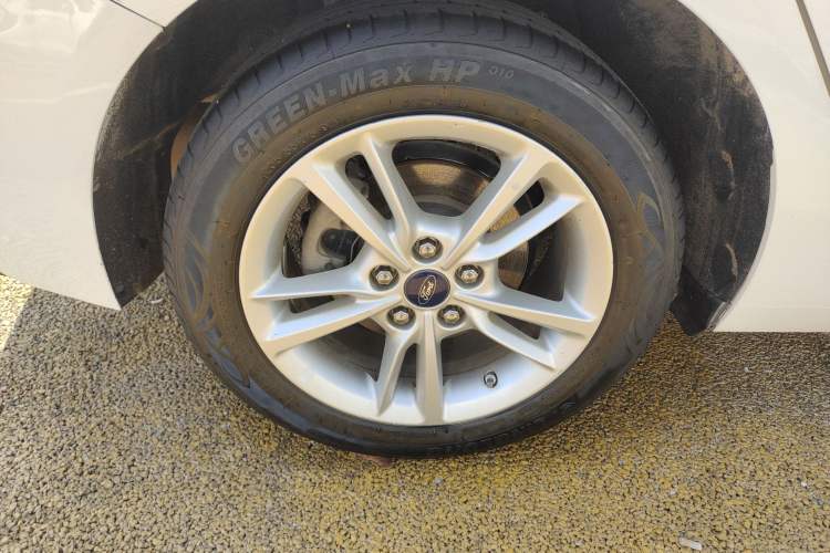 Used Ford Escort 2019 1.5L Manual Enjoyment Model Exterior 5