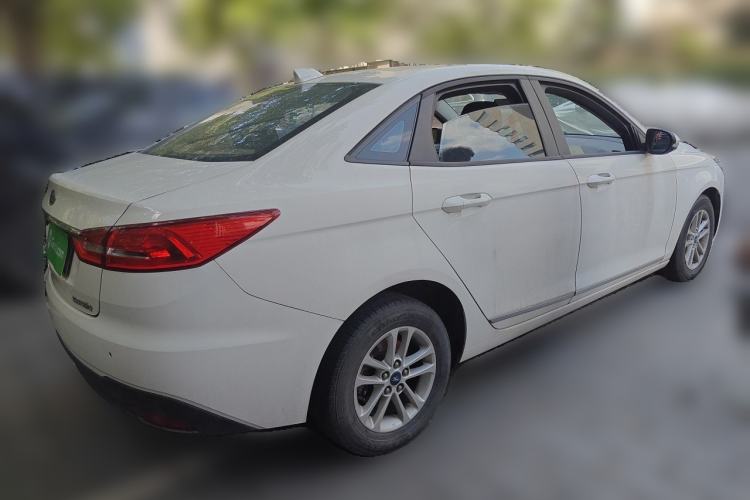 Used Ford Escort 2019 1.5L Automatic ZhiXiang Model Exterior 5