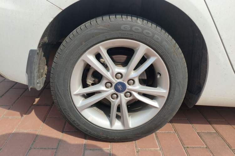 Used Ford Escort 2019 1.5L Automatic Enjoyment Model Exterior 5
