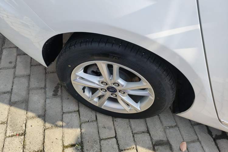 Used Ford Escort 2019 Revised Version 1.5L Automatic Enjoyment Type China VI Standard Exterior 5