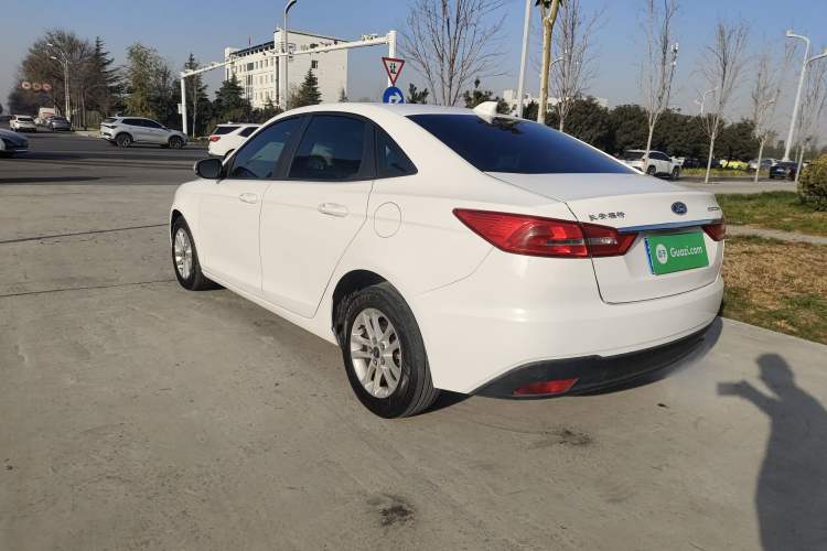 Used Ford Escort 2019 Revised 1.5L Automatic ZhiXiang Version (Tire Pressure Monitoring) China VI Standard Exterior 5