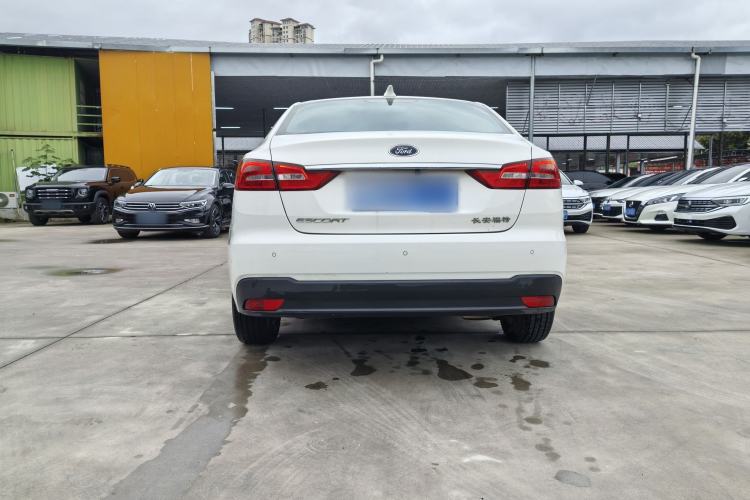 Used Ford Escort 2019 Revised 1.5L Automatic ZhiXiang Version (Tire Pressure Monitoring) China VI Standard Exterior 5