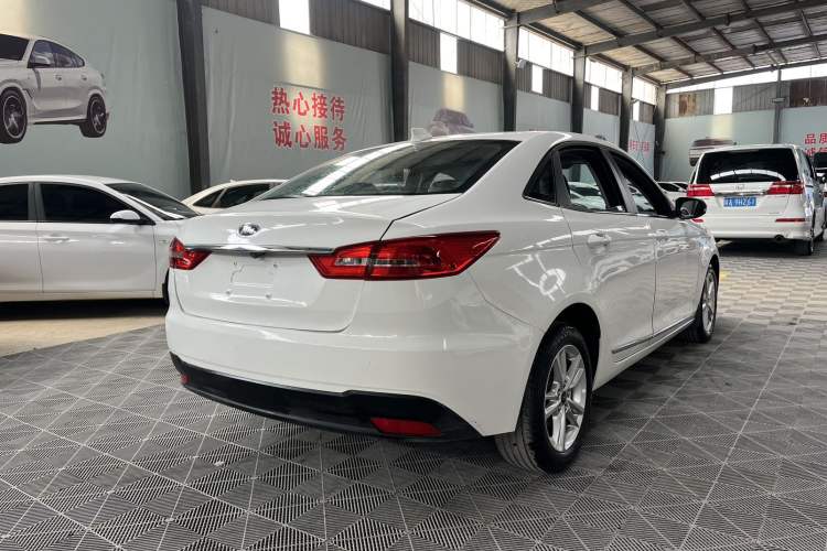 Used Ford Escort 2019 Revised Version 1.5L Automatic Enjoyment Type China VI Standard Exterior 5