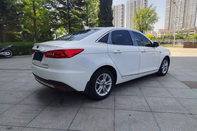 Used Ford Escort 2019 Revised Version 1.5L Automatic Enjoyment Type China VI Standard Exterior 5