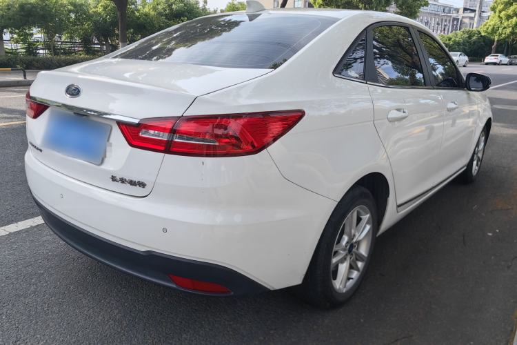 Used Ford Escort 2019 Revised Version 1.5L Automatic Enjoyment Type China VI Standard Exterior 6