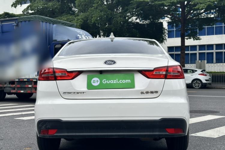 Used Ford Escort 2019 Revised 1.5L Automatic ZhiXiang Version (Tire Pressure Monitoring) China VI Standard Exterior 6