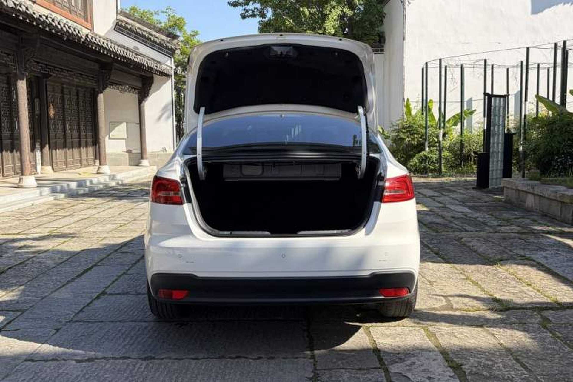 Used Ford Escort 2019 Revised Version 1.5L Automatic Enjoyment Type China VI Standard Exterior 7
