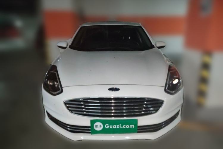 Used Ford Escort 2019 Revised Version 1.5L Automatic Zhenxiang Edition China VI Standard Front
