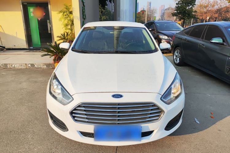 Used Ford Escort 2019 Revised Version 1.5L Manual Quality Enjoyment Type China VI Standard Front