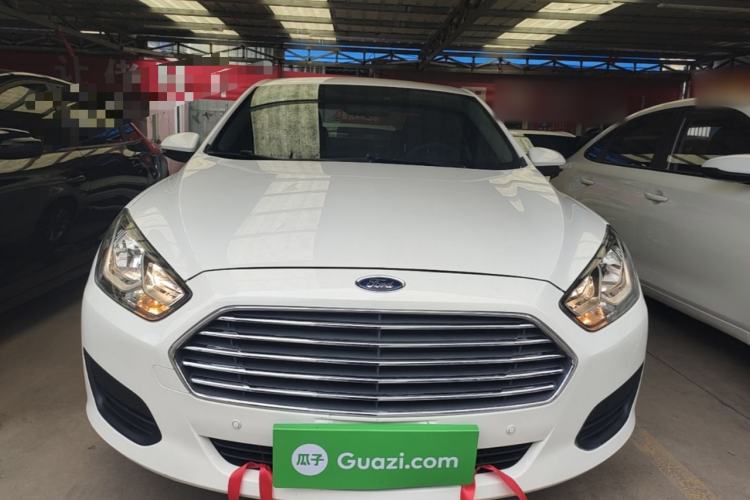 Used Ford Escort 2019 Revised 1.5L Automatic ZhiXiang Version (Tire Pressure Monitoring) China VI Standard Front