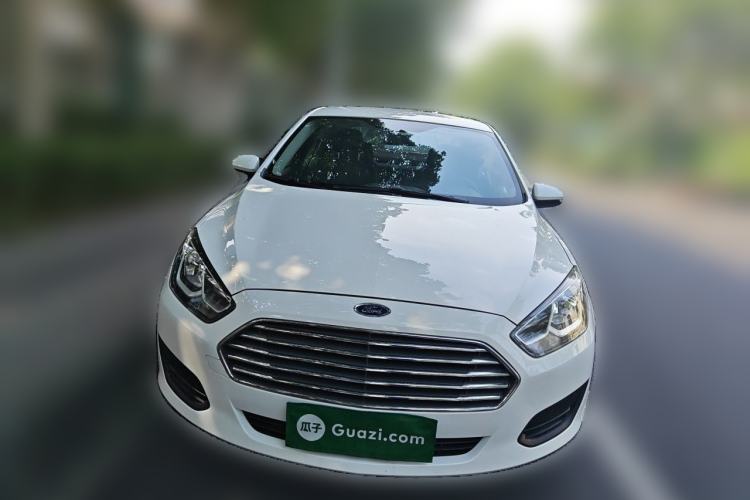 Used Ford Escort 2019 Revised 1.5L Automatic ZhiXiang Version (Tire Pressure Monitoring) China VI Standard Front