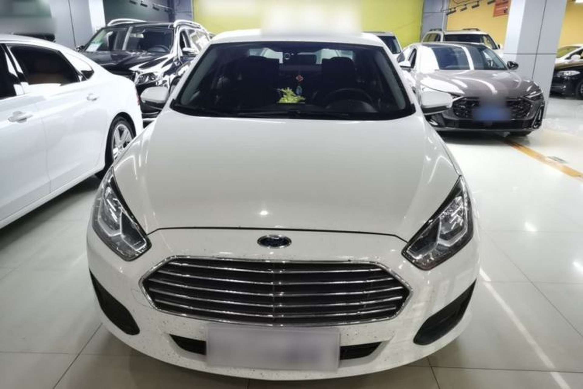 Used Ford Escort 2019 Revised 1.5L Automatic ZhiXiang Version (Tire Pressure Monitoring) China VI Standard Front