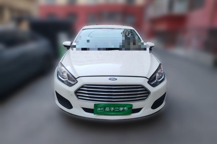 Used Ford Escort 2019 Revised 1.5L Automatic ZhiXiang Version China VI Standard Front