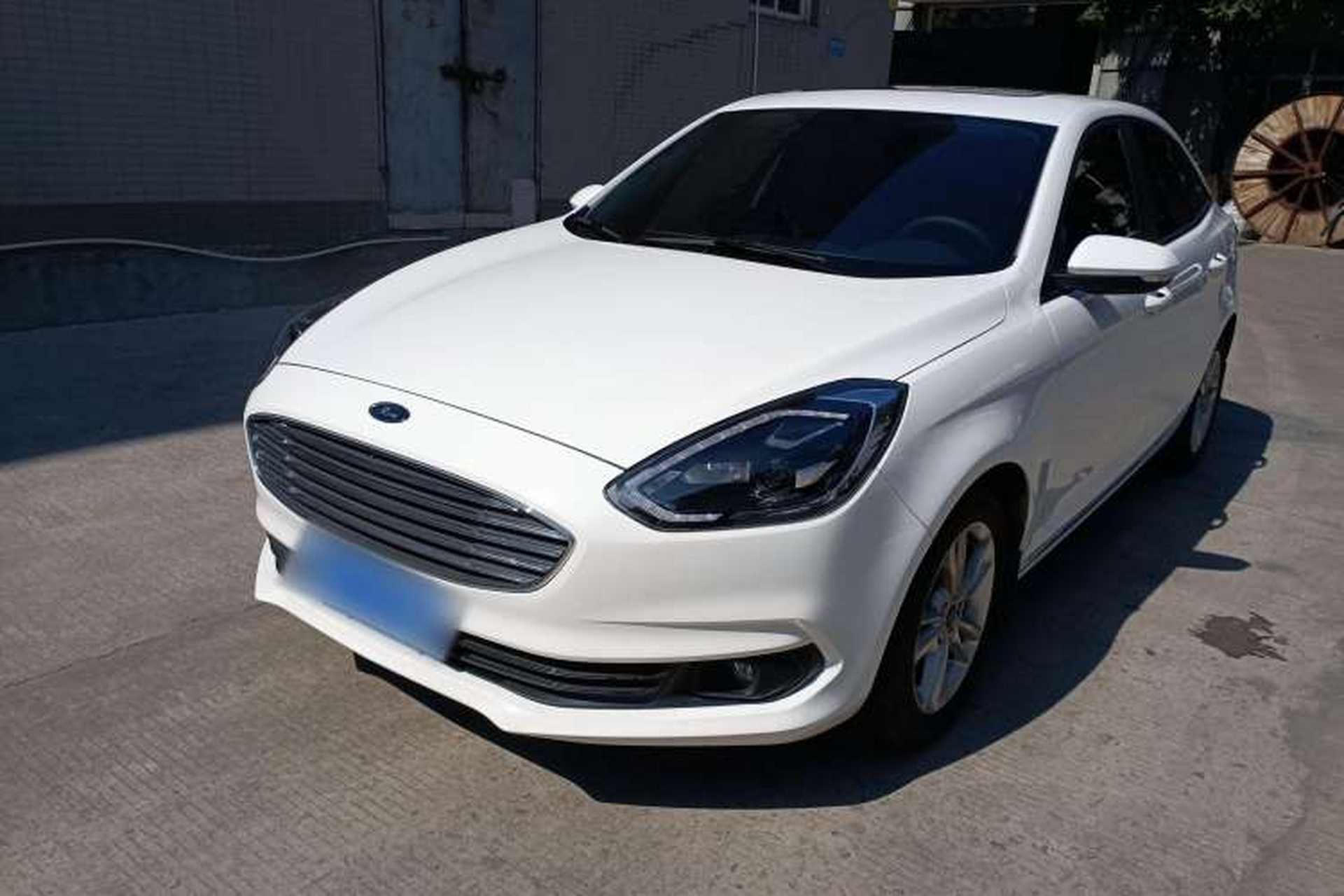 Used Ford Escort 2019 Revised Version 1.5L Automatic Enjoyment Type China VI Standard Front Left 45 Deg