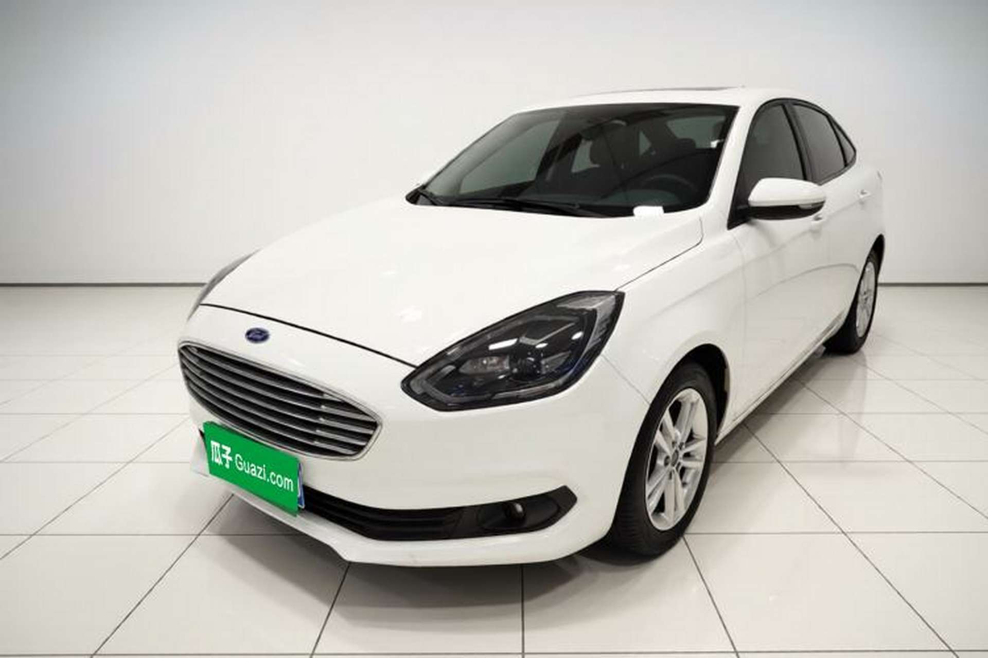 Used Ford Escort 2019 Revised Version 1.5L Automatic Enjoyment Type China VI Standard Front Left 45 Deg