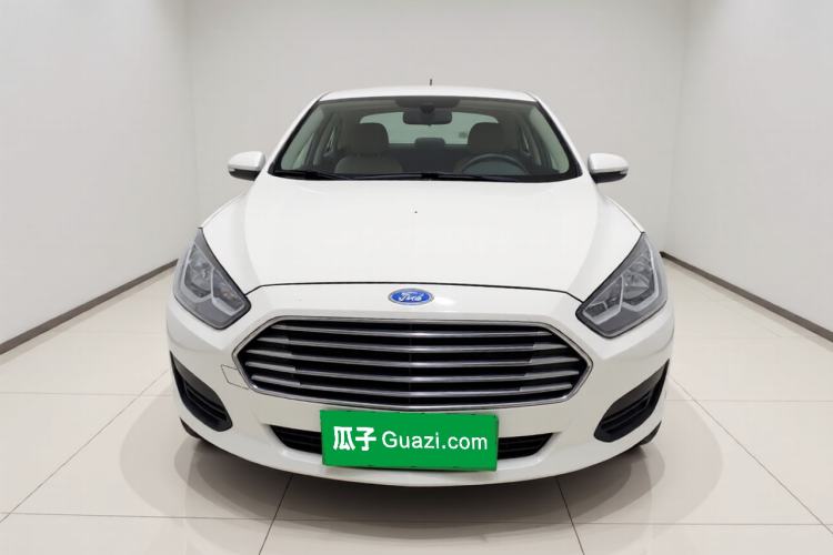 Used Ford Escort 2019 Revised 1.5L Automatic ZhiXiang Version China VI Standard Front