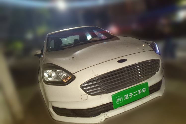 Used Ford Escort 2019 1.5L Automatic ZhiXiang Model Front Right 45 Deg