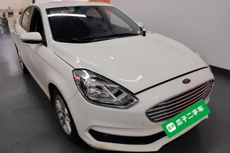 Used Ford Escort 2019 1.5L Automatic Enjoyment Model Front Right 45 Deg